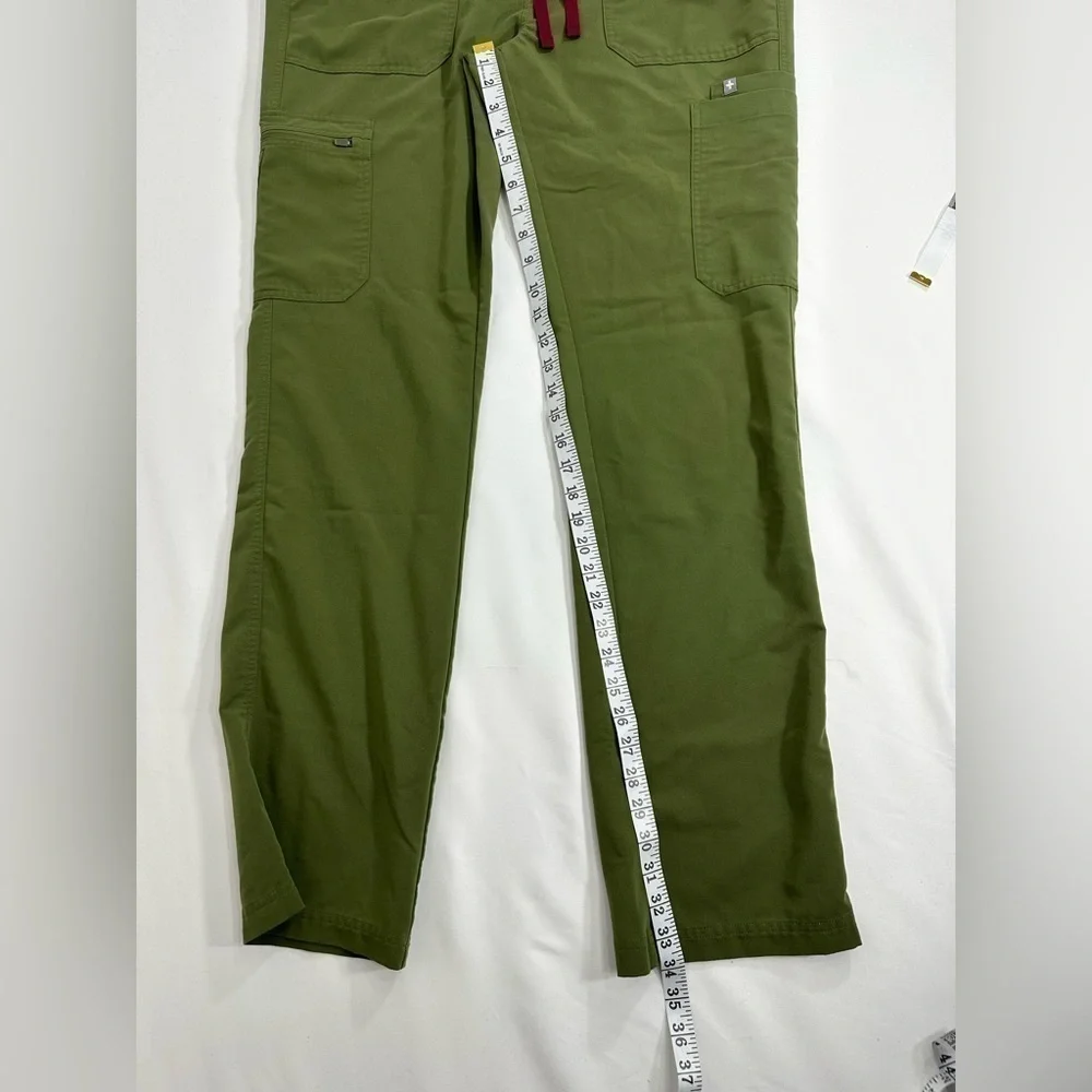 Figs Cairo cargo scrub pants green size L